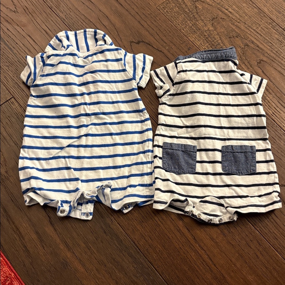 Striped Baby Rompers Set - Picture 2 of 4